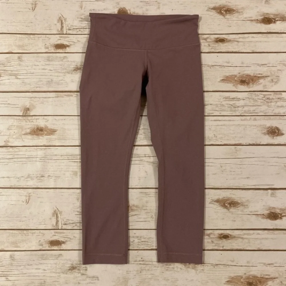 Lululemon Twilight Rose Leggings Size 4